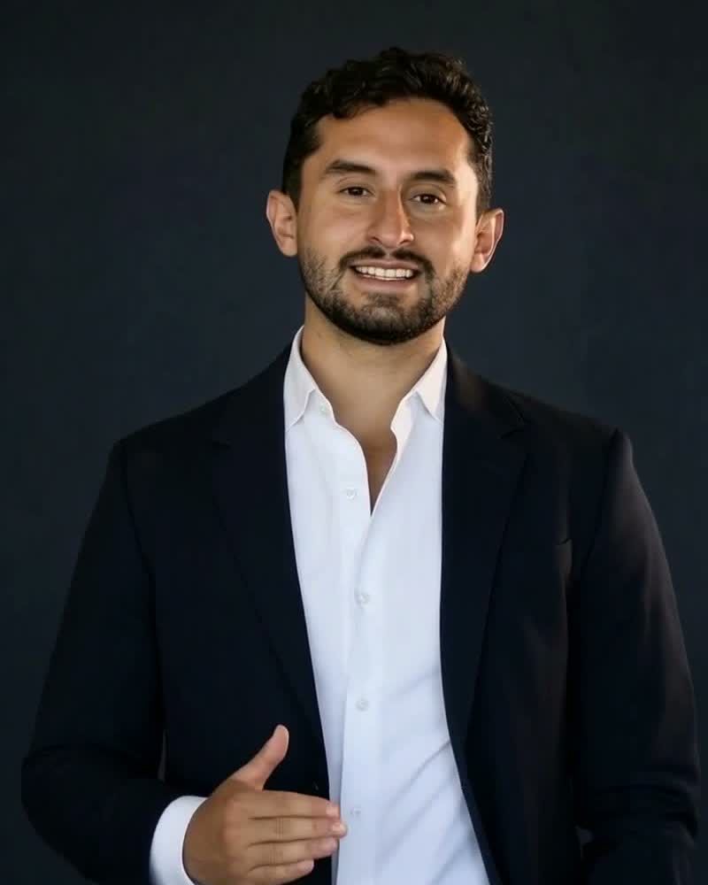 Diego, profesor del programa